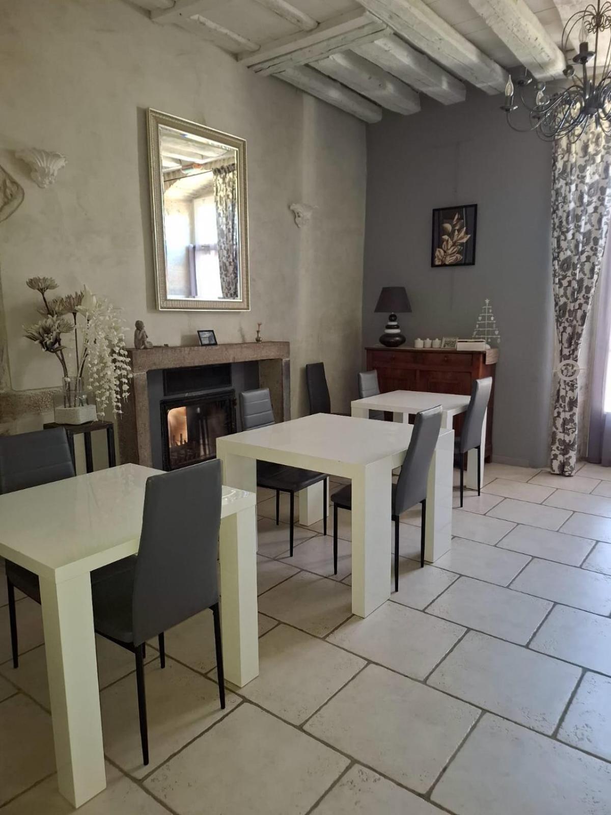 Maison D'Eusebia Château-Chalon Dış mekan fotoğraf